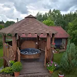 Vissi Puhkemaja * Vissi (Tartu)
